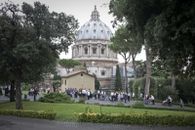 In den Vatikanischen Gärten